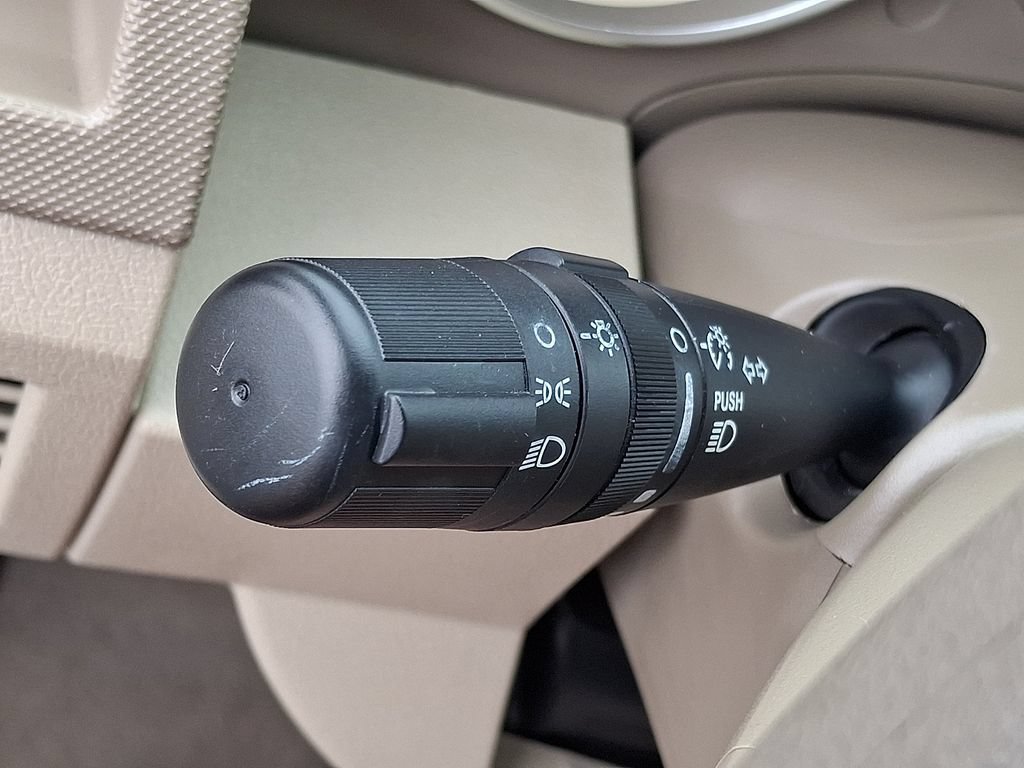 Used 2009 Dodge Caliber SE FWD image 21