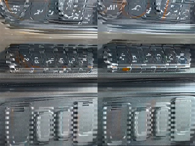 Used 2019 Chevrolet Silverado 3500 High Country w/ Duramax Plus Package image 21