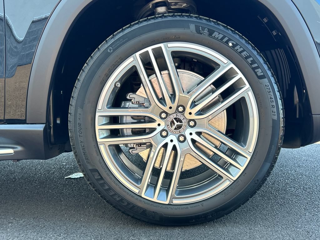 New 2026 Mercedes-Benz GLS 450 4MATIC image 38