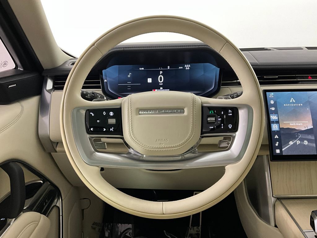 Certified 2024 Land Rover Range Rover Long Wheelbase SE AWD/4WD image 12