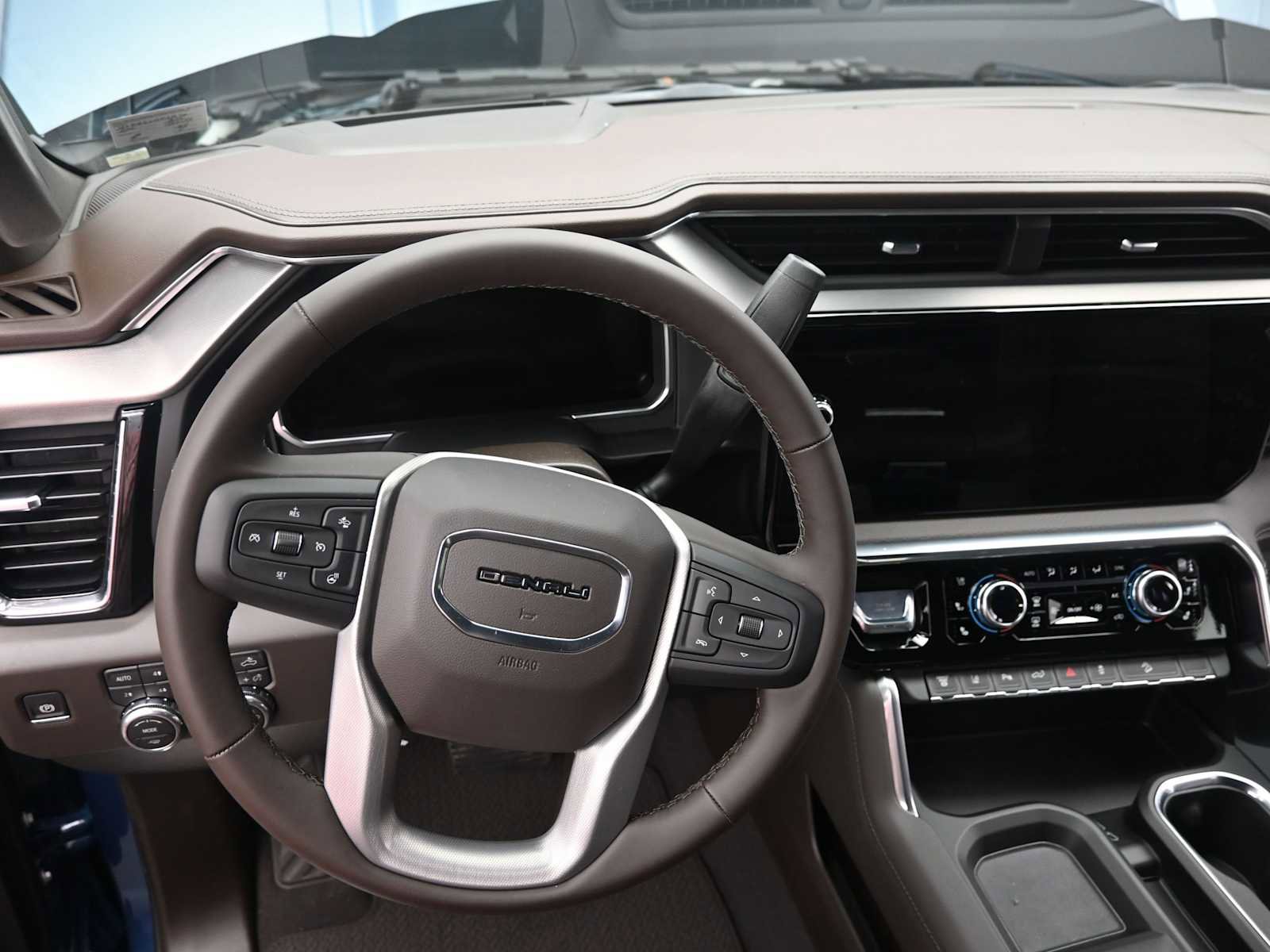 New 2026 GMC Sierra 2500 Denali w/ Denali Reserve Package image 20