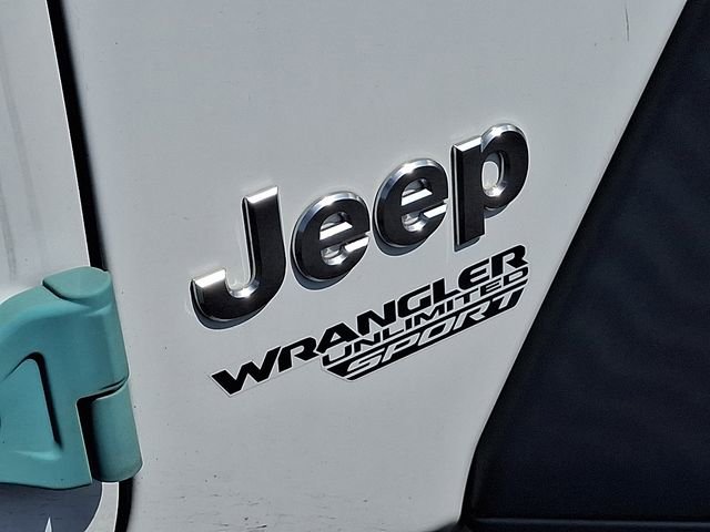 Used 2018 Jeep Wrangler Unlimited Sport image 9