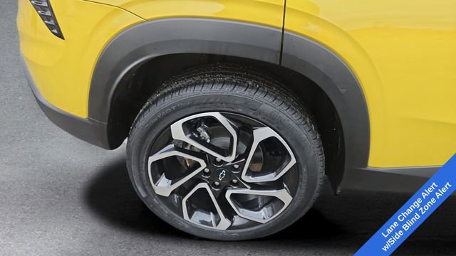 Used 2024 Chevrolet Trax RS w/ Sunroof Package image 16