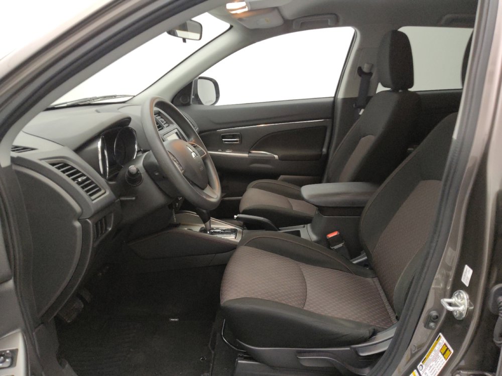 Used 2019 Mitsubishi Outlander Sport SE AWD/4WD image 17