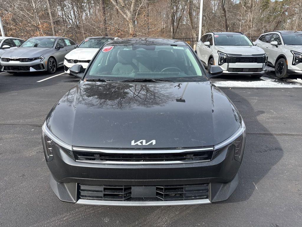 New 2025 Kia K4 EX image 2