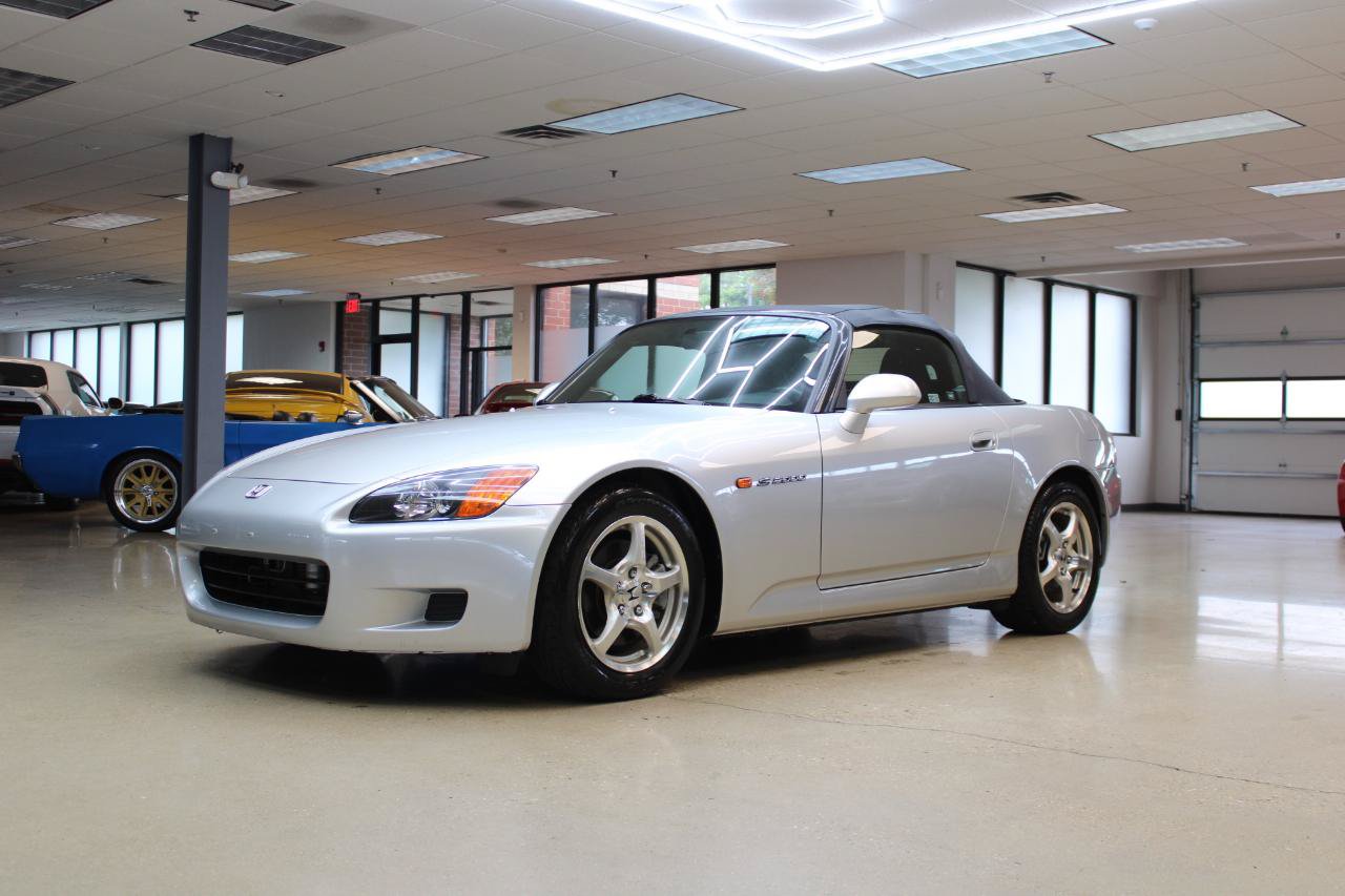Used 2002 Honda S2000 image 3