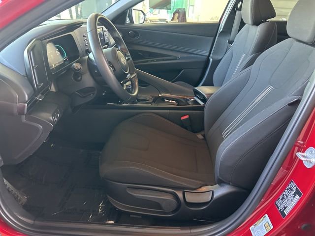 Certified 2025 Hyundai Elantra Sport image 14