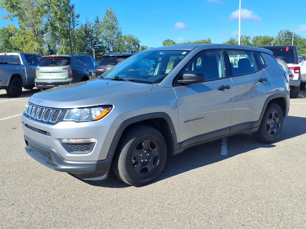 Used 2021 Jeep Compass Sport w/ Cold Weather Group FWD image 1