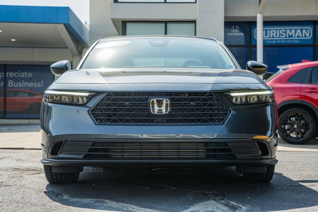 Used 2025 Honda Accord SE image 2