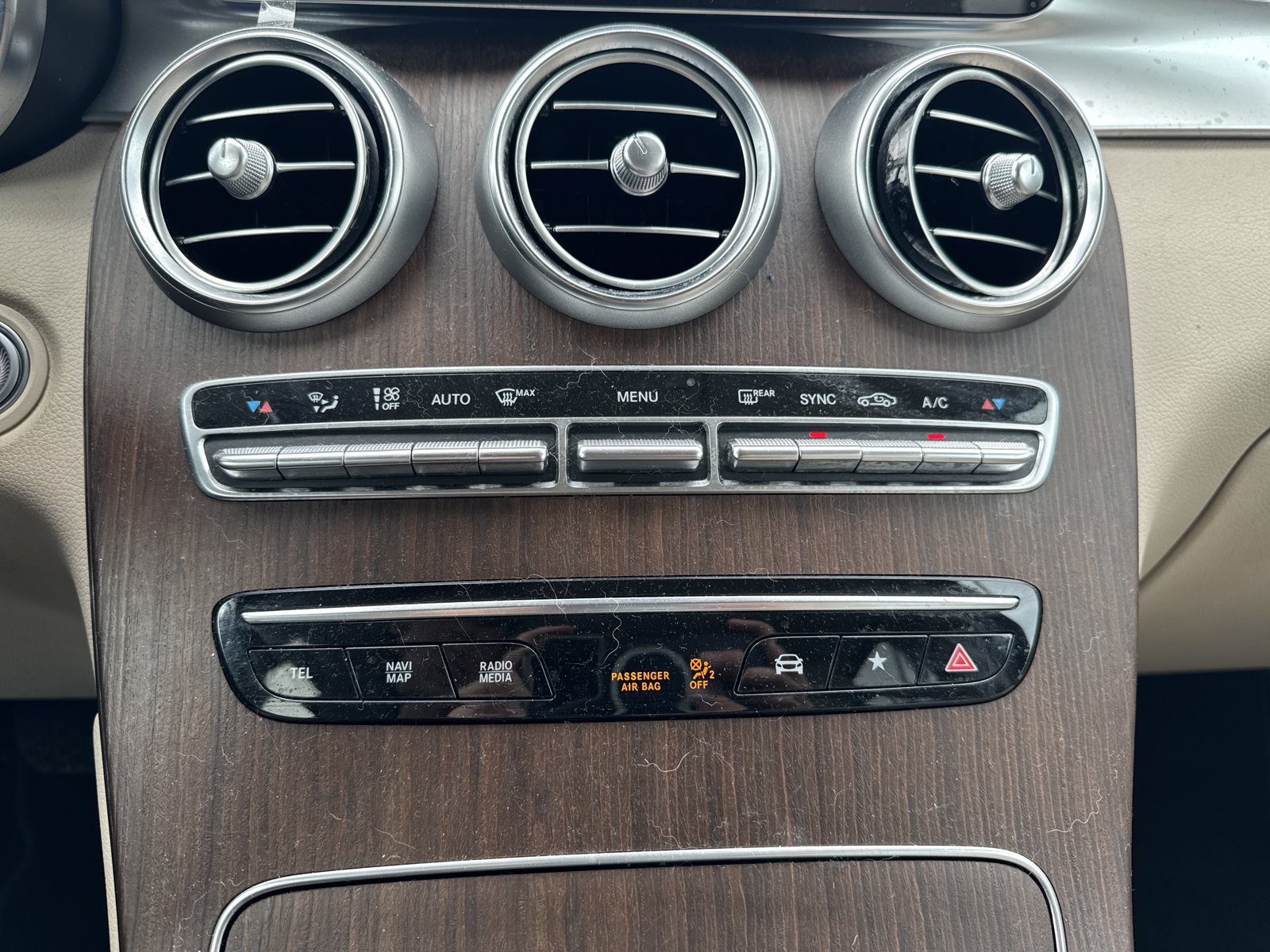 Used 2022 Mercedes-Benz GLC 300 4MATIC image 20