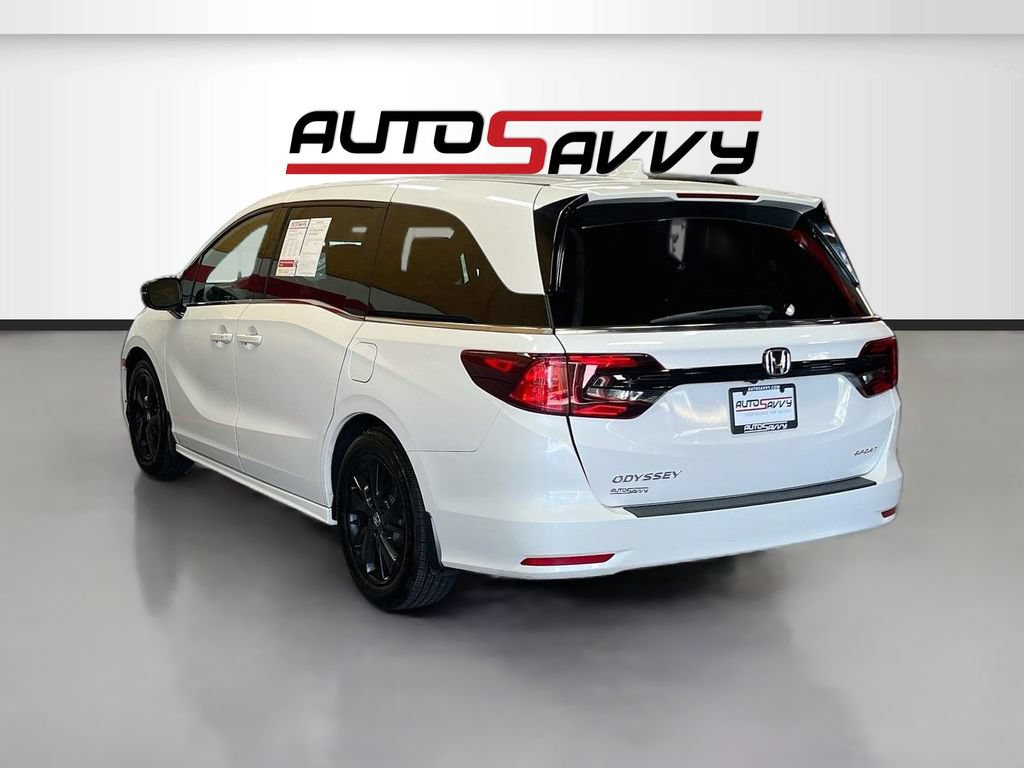 Used 2024 Honda Odyssey Sport image 5