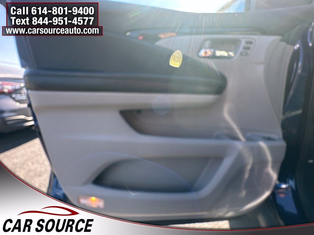 Used 2017 Honda Pilot Touring image 17