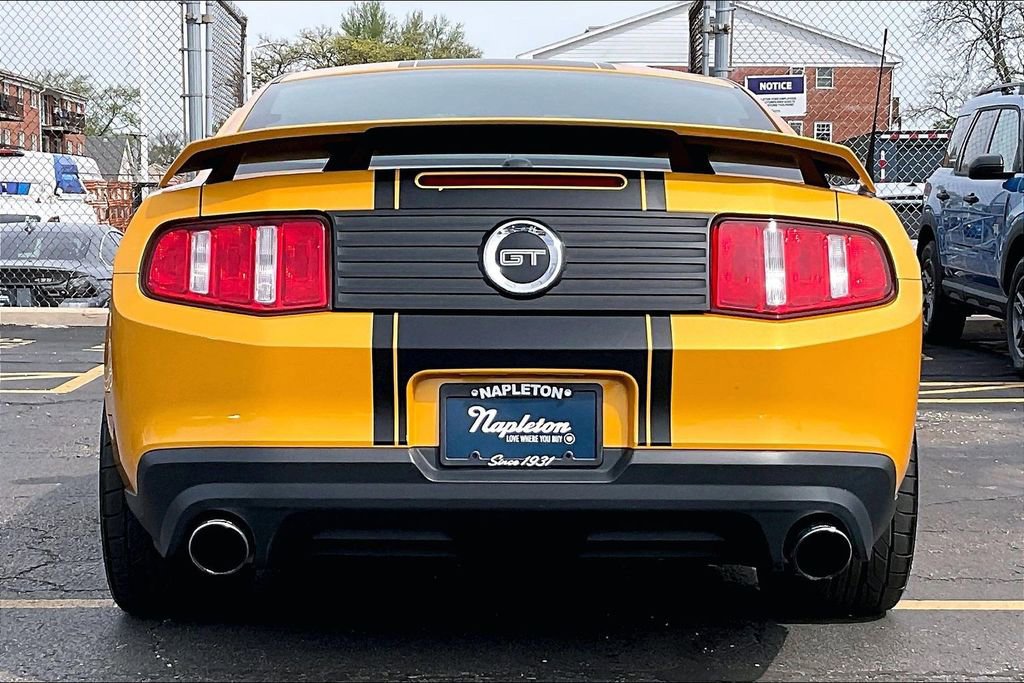 Used 2011 Ford Mustang GT Premium w/ GT Coupe Accessory Pkg 5 RWD image 3
