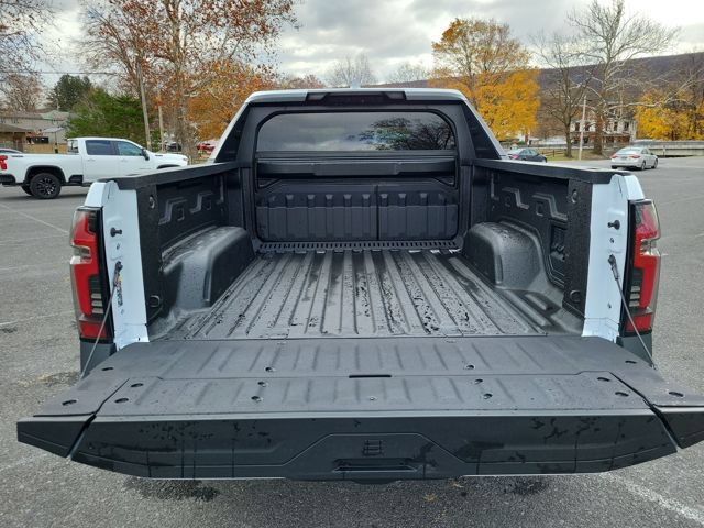 New 2026 Chevrolet Silverado EV Trail Boss AWD/4WD image 23