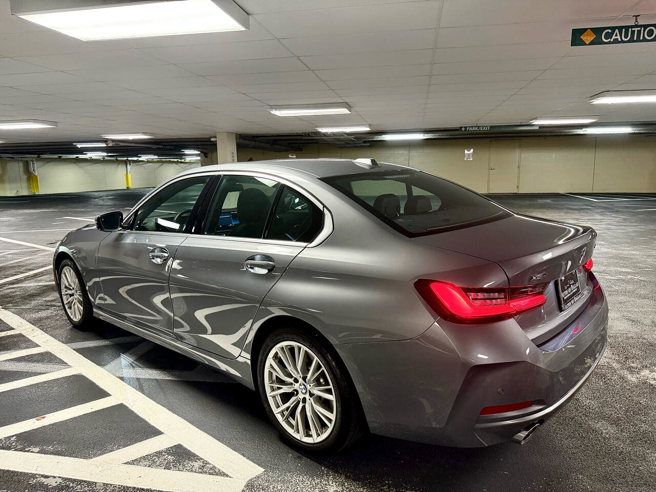 Used 2024 BMW 330i xDrive Sedan w/ Convenience Package image 13