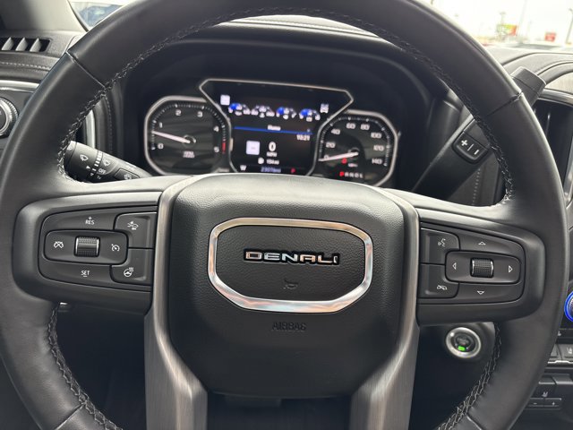 Used 2023 GMC Sierra 3500 Denali image 33