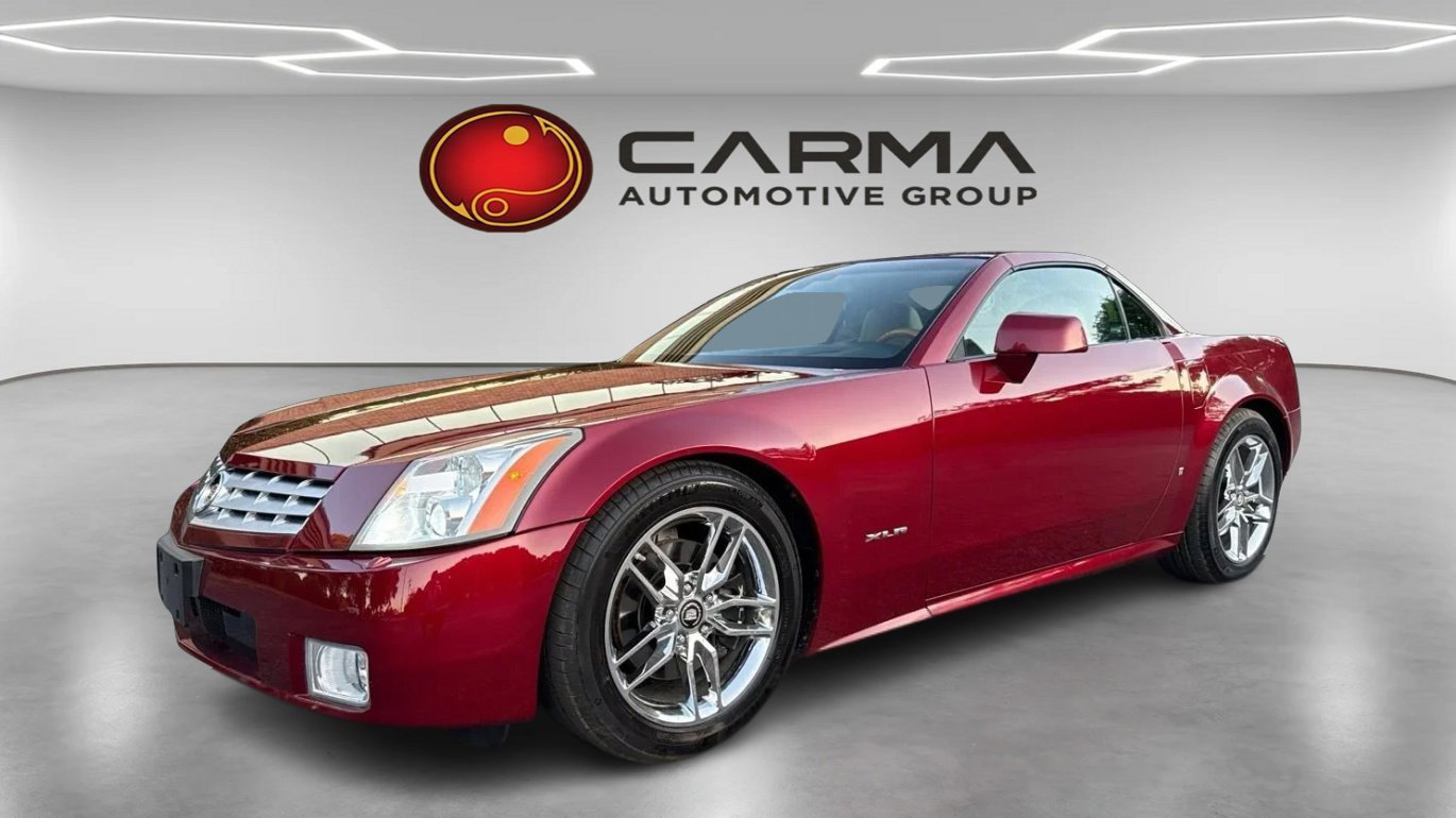 Used 2006 Cadillac XLR image 1
