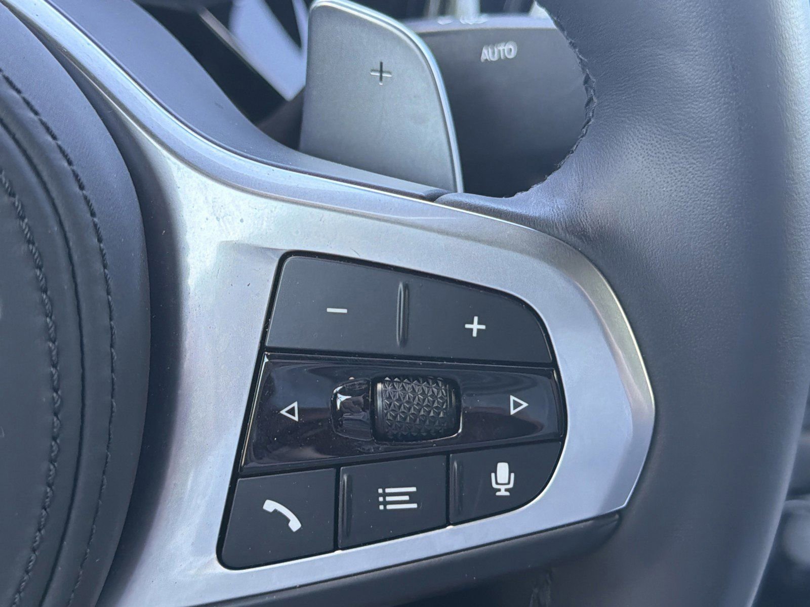 Certified 2026 BMW Z4 M40i RWD image 25