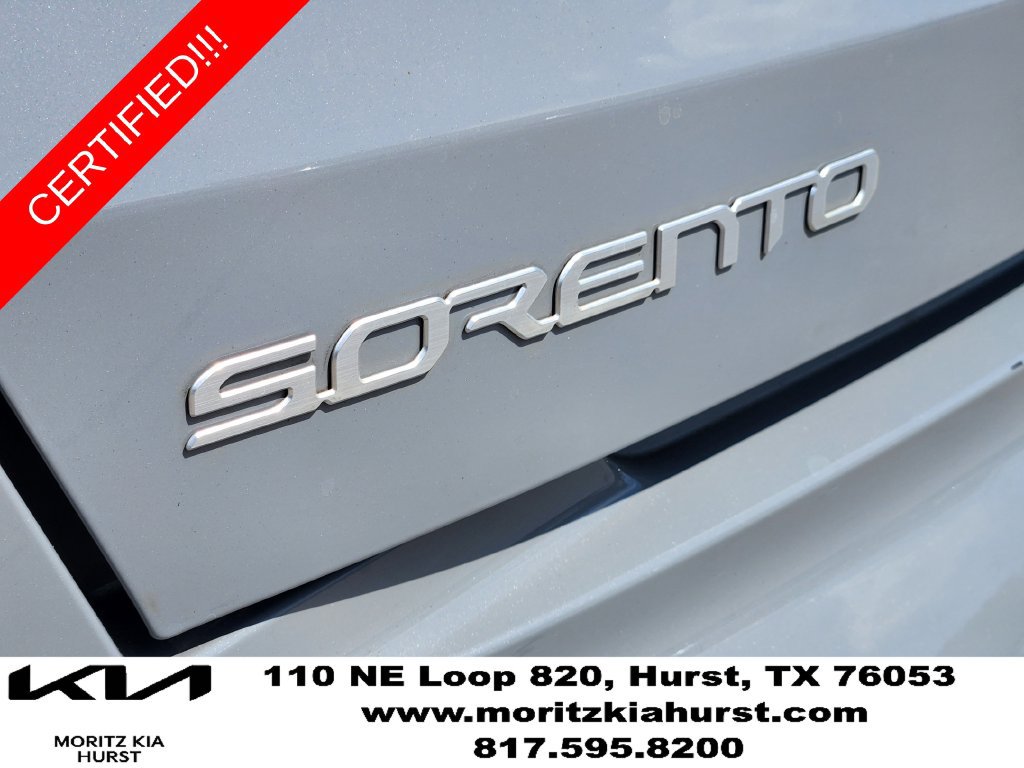 Certified 2023 Kia Sorento SX FWD image 16