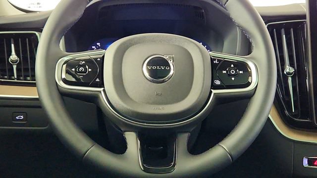 New 2026 Volvo XC60 B5 Plus w/ Protection Package AWD/4WD image 24