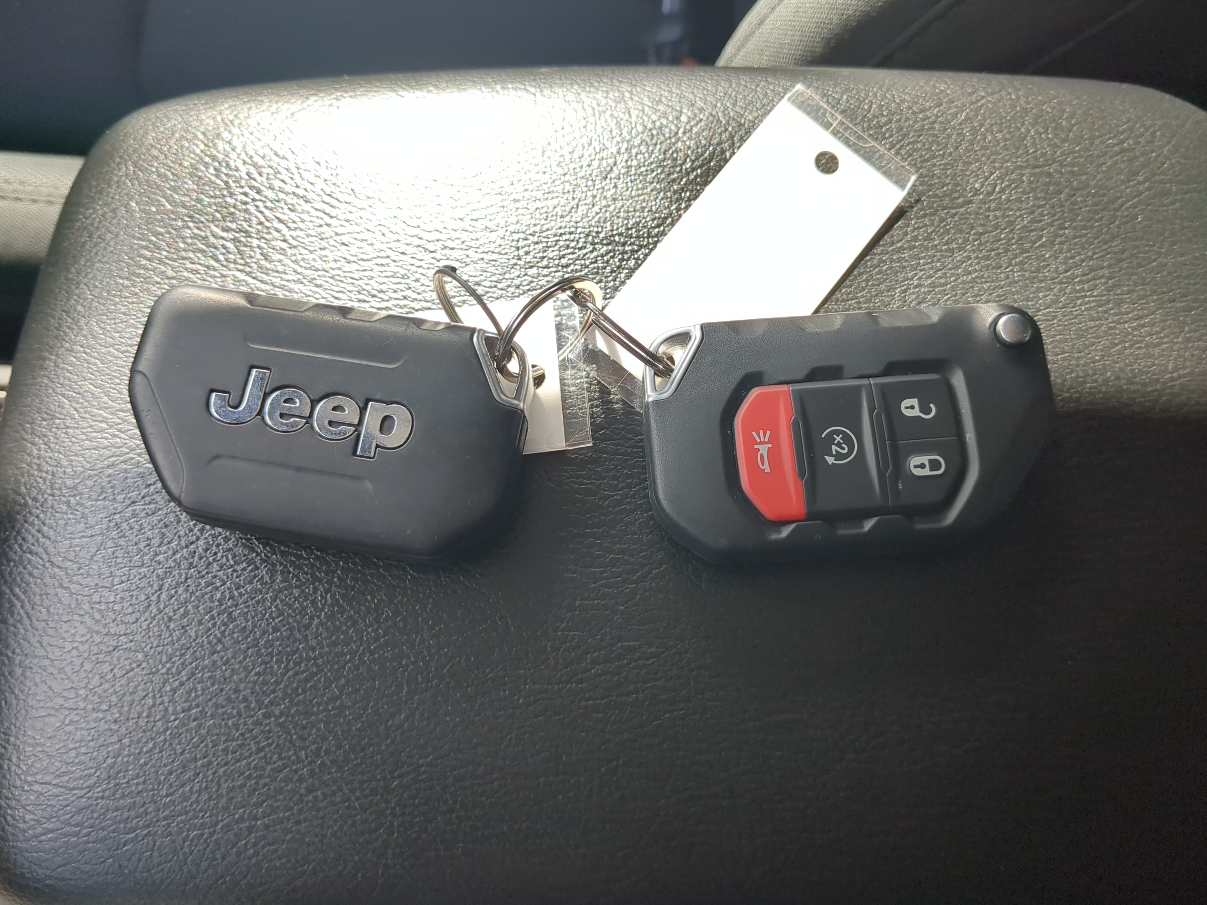 Used 2021 Jeep Gladiator Sport AWD/4WD image 25