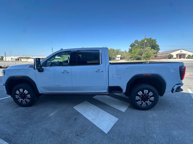 New 2026 GMC Sierra 2500 Denali w/ Denali Reserve Package image 9