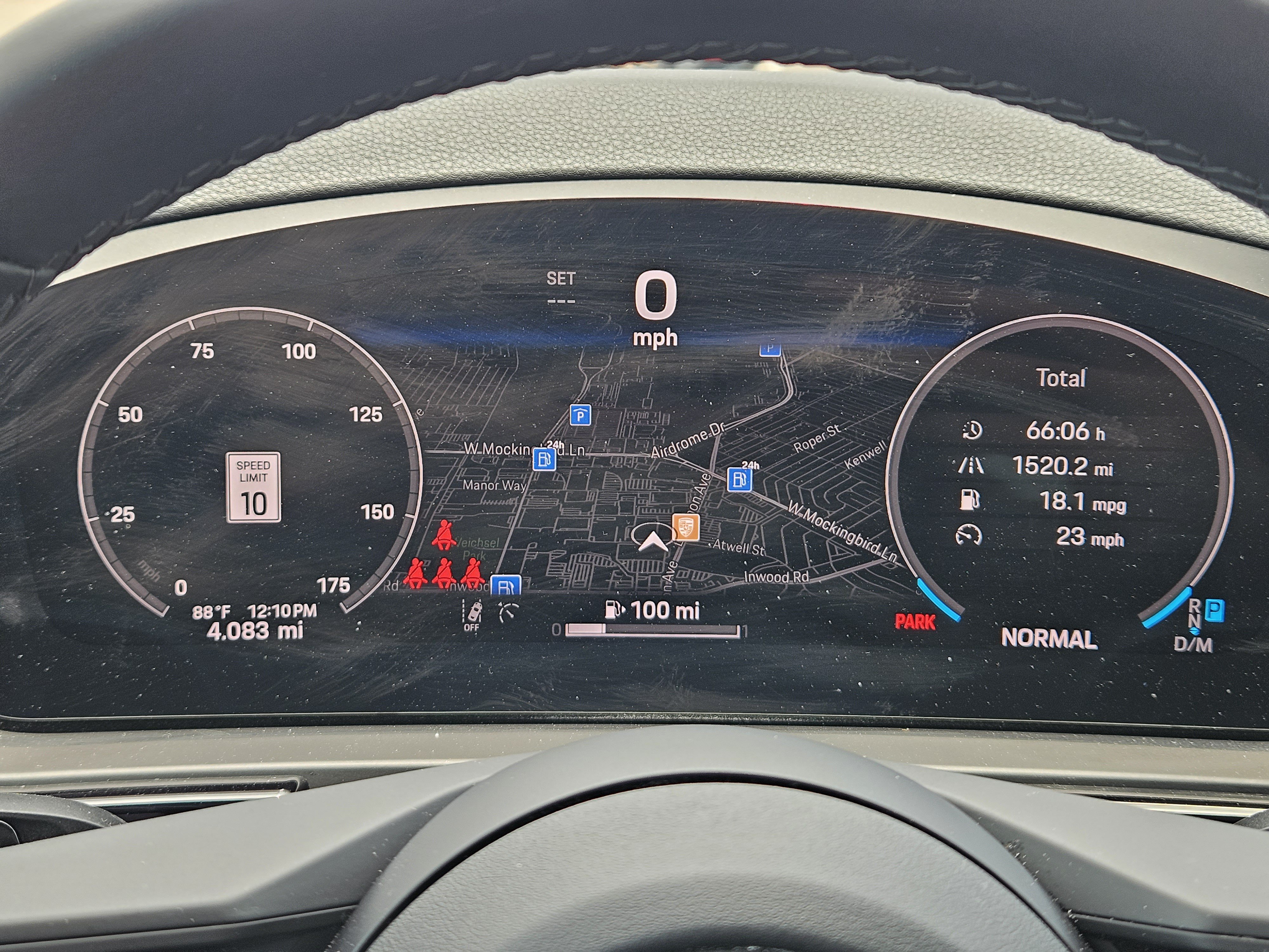 Certified 2026 Porsche Cayenne AWD/4WD image 16
