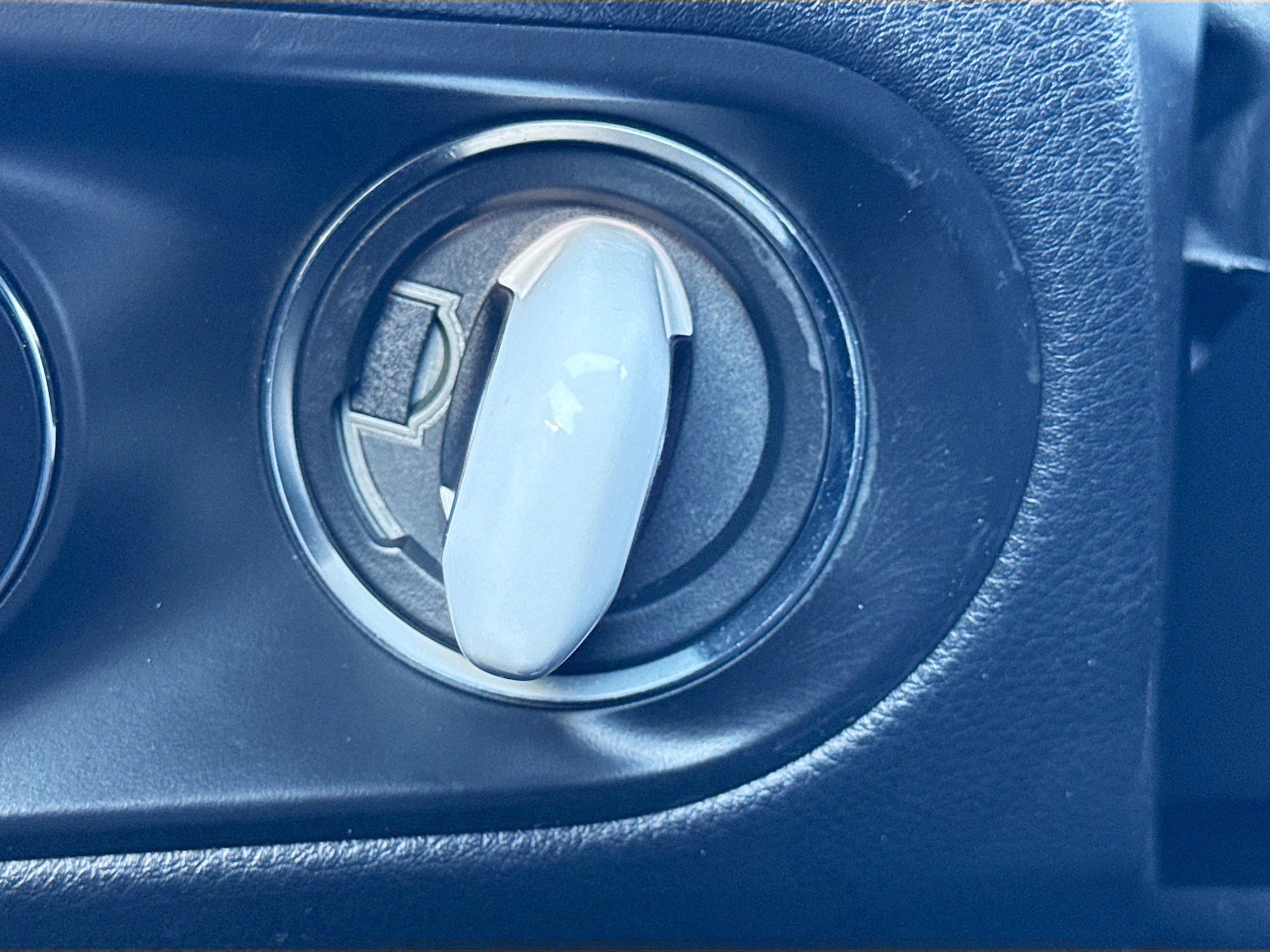 Used 2024 Porsche Macan GTS image 36