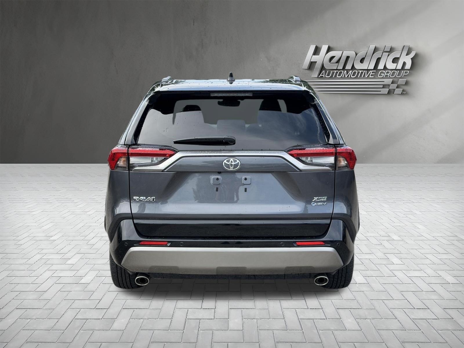 Used 2025 Toyota RAV4 XSE w/ Advanced Technology Package AWD/4WD image 9