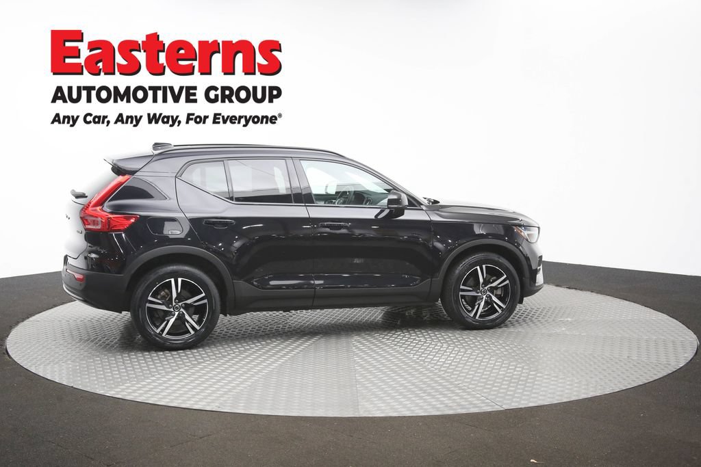 Used 2024 Volvo XC40 B5 Core AWD/4WD image 44