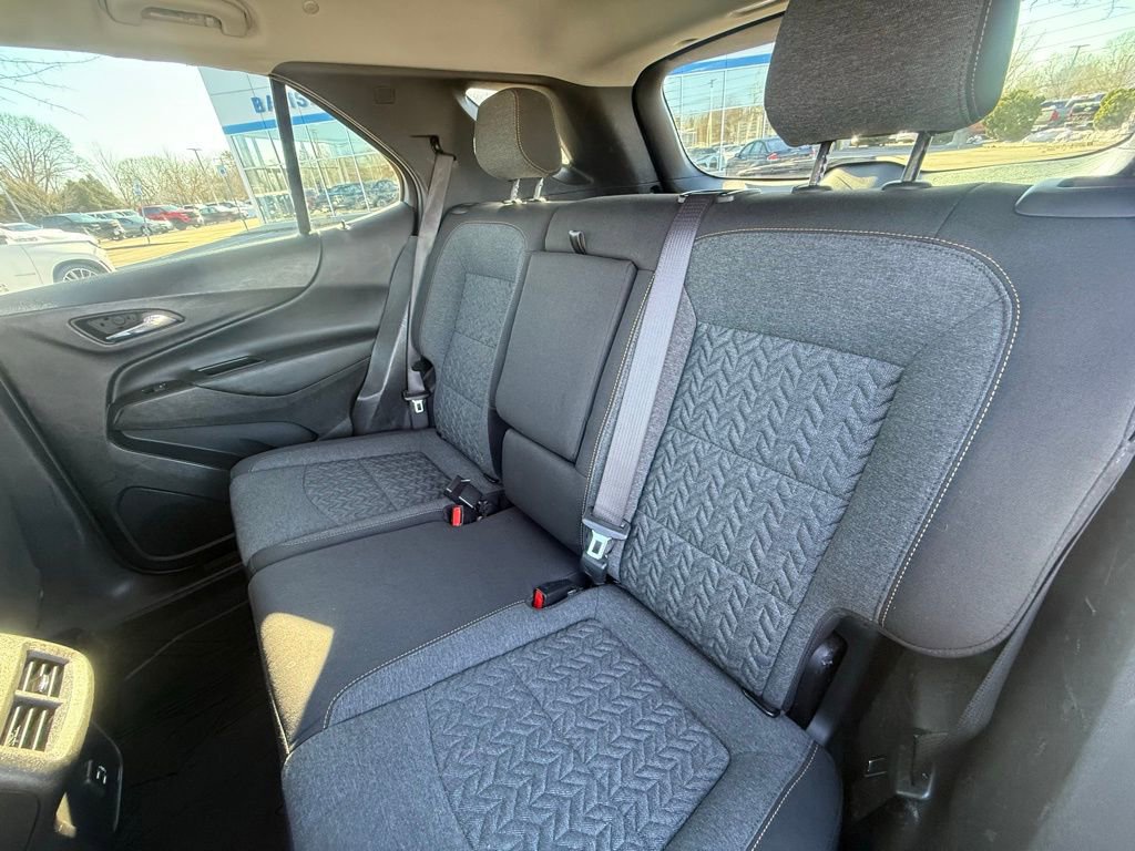 Used 2023 Chevrolet Equinox LT image 22
