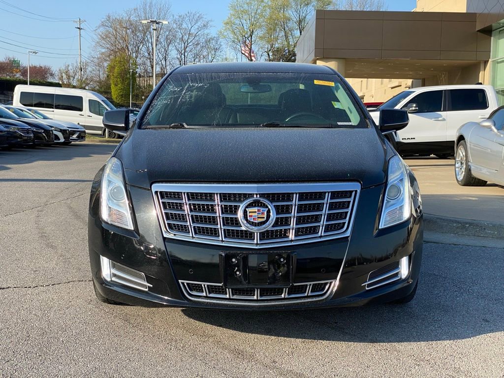 Used 2015 Cadillac XTS Luxury image 2