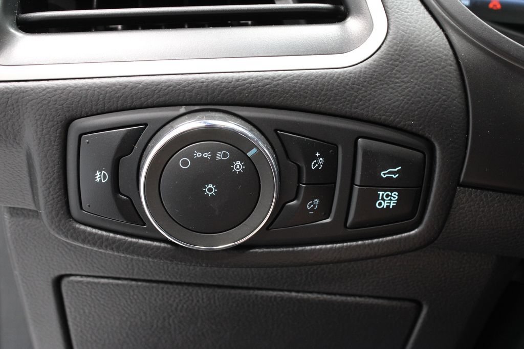 Certified 2024 Ford Edge ST-Line AWD/4WD image 27