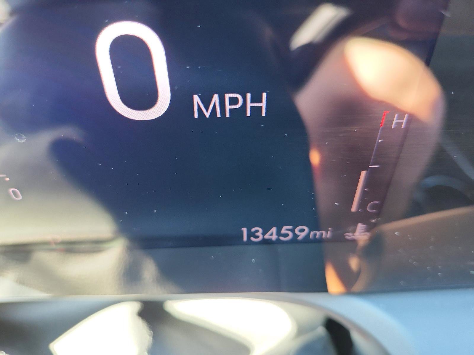 Certified 2025 Buick Encore GX Avenir w/ Avenir Technology Package image 22