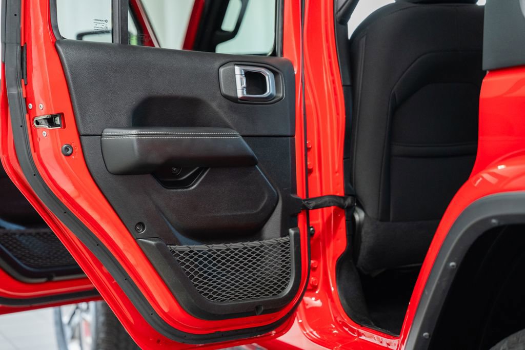 Certified 2022 Jeep Wrangler Unlimited Sahara w/ Cold Weather Group AWD/4WD image 41