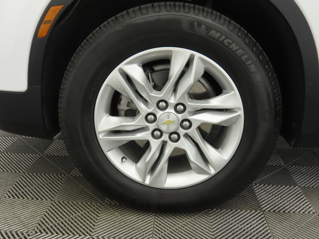Used 2022 Chevrolet Blazer LT FWD image 28