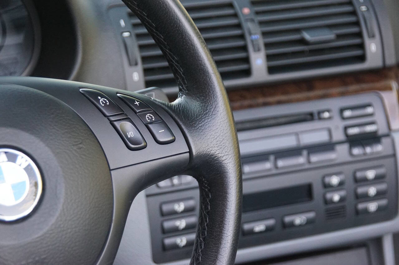 Used 1997 BMW Z3 1.9 RWD image 41