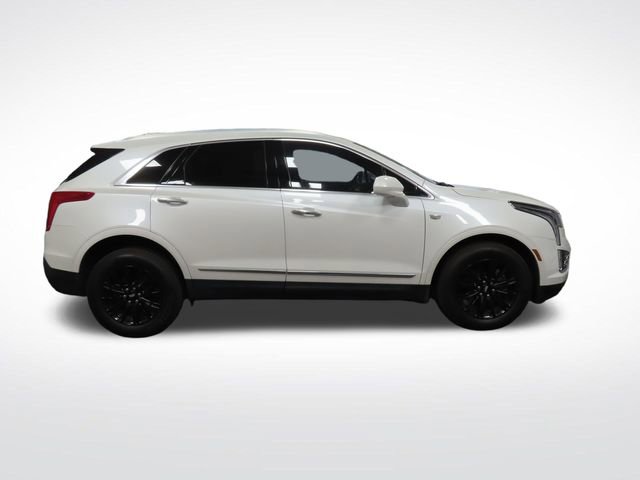 Used 2018 Cadillac XT5 Luxury w/ Driver Awareness Package image 7