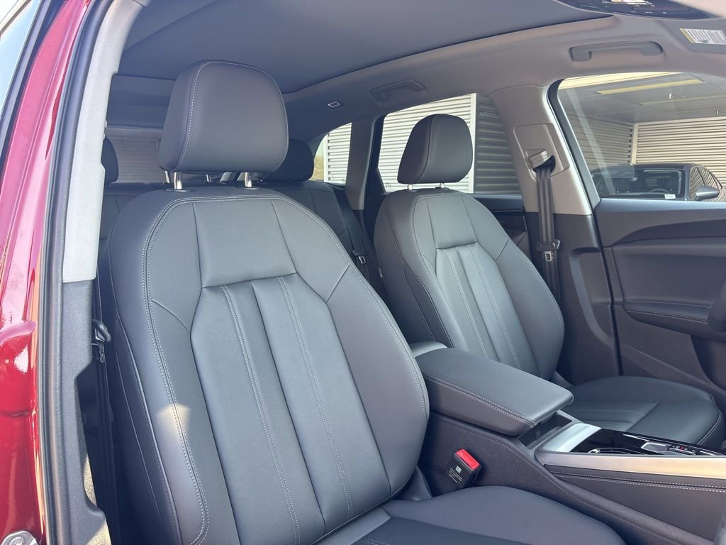 New 2025 Audi Q5 Premium Plus image 14