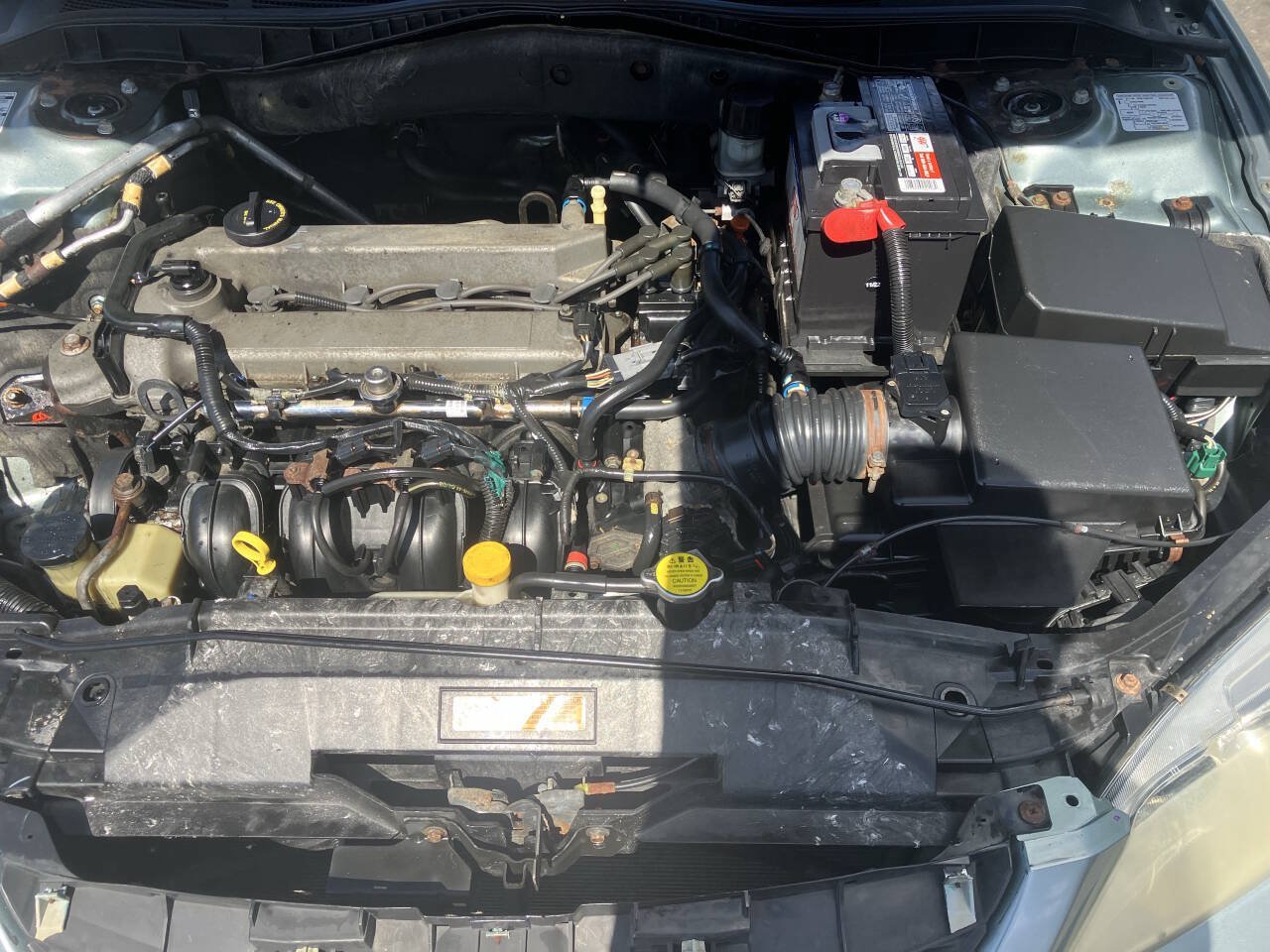 Used 2004 MAZDA MAZDA6 i FWD image 33