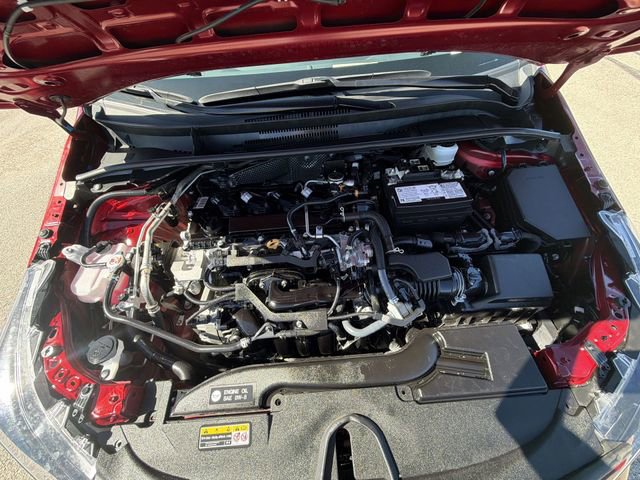 Used 2025 Toyota Corolla LE image 28