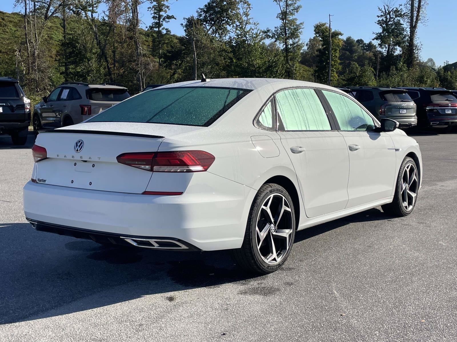 Used 2020 Volkswagen Passat 2.0T R-Line FWD image 27