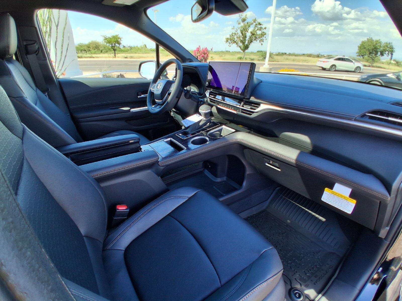 New 2026 Toyota Sienna XLE Woodland Edition AWD/4WD image 25
