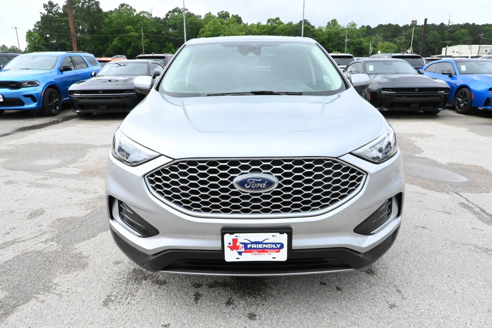 Used 2024 Ford Edge SEL AWD/4WD image 5