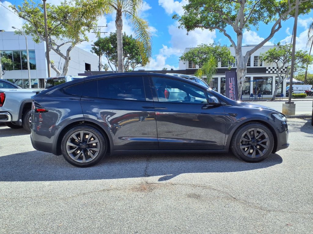 Used 2024 Tesla Model X AWD/4WD image 19