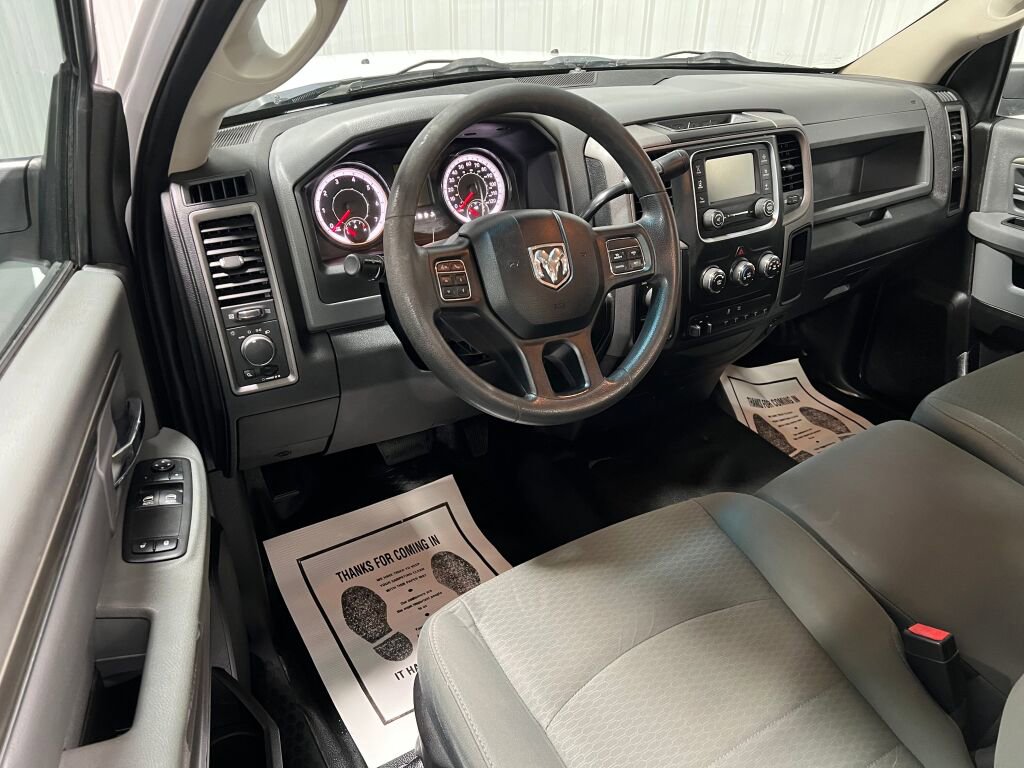 Used 2018 RAM 3500 Tradesman w/ Chrome Appearance Group image 2