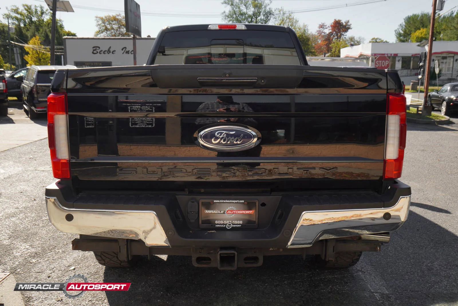 Used 2017 Ford F350 Lariat w/ Lariat Ultimate Package image 6