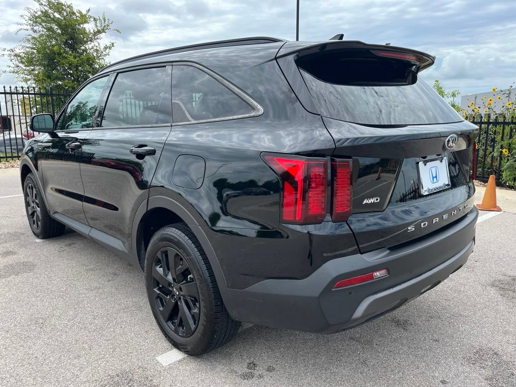 Used 2021 Kia Sorento S AWD/4WD image 6