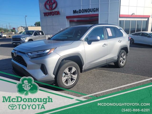 Used 2025 Toyota RAV4 XLE AWD/4WD video 1