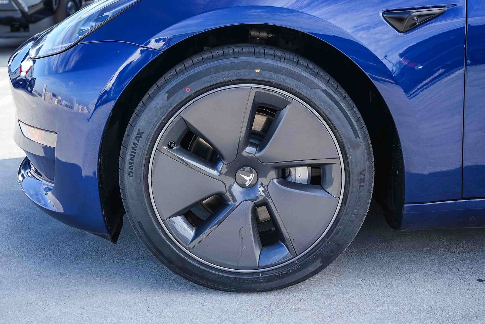 Used 2023 Tesla Model 3 Standard Range RWD image 11